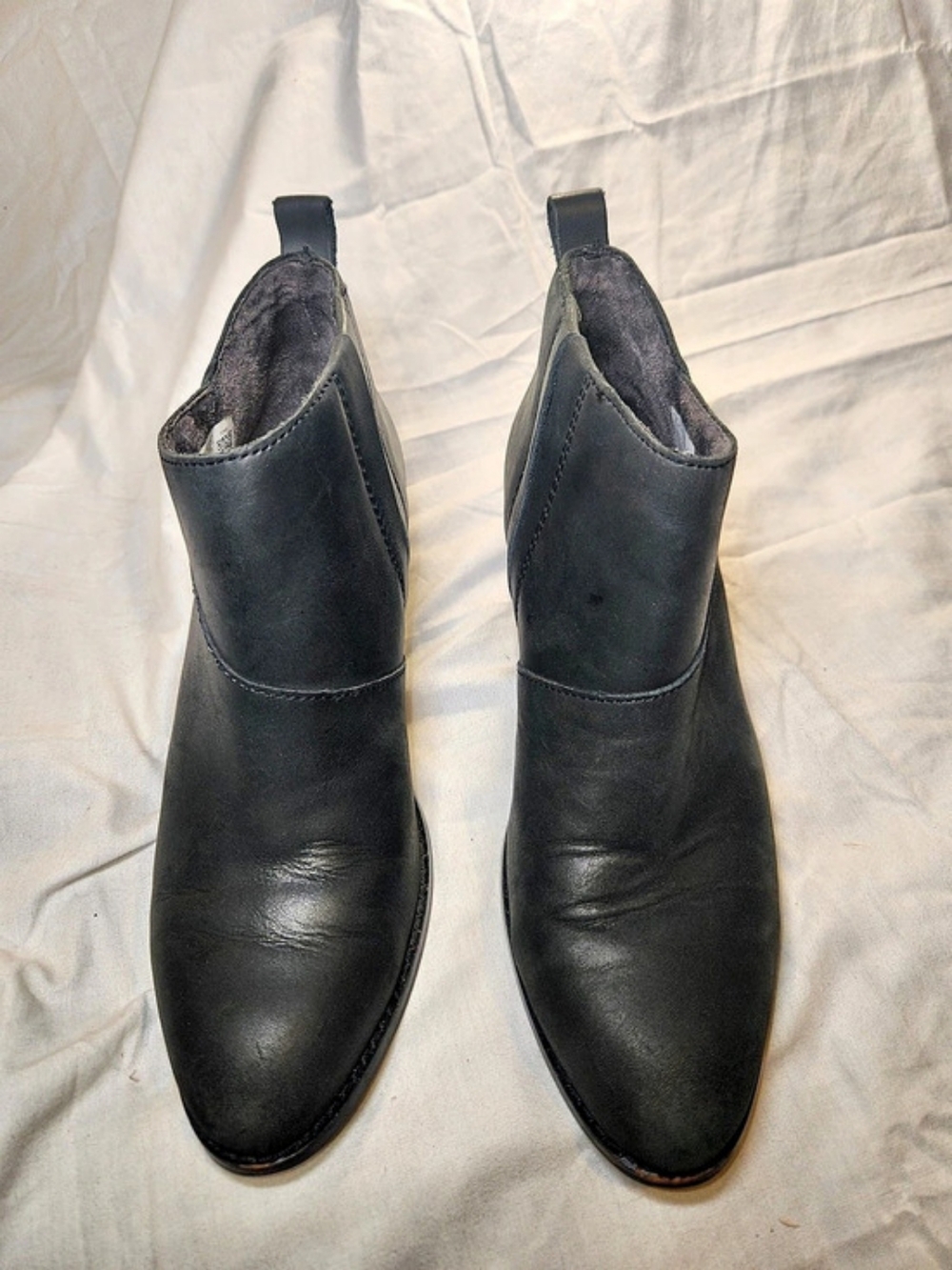 TOMS Black Leather Ankle Booties US 7